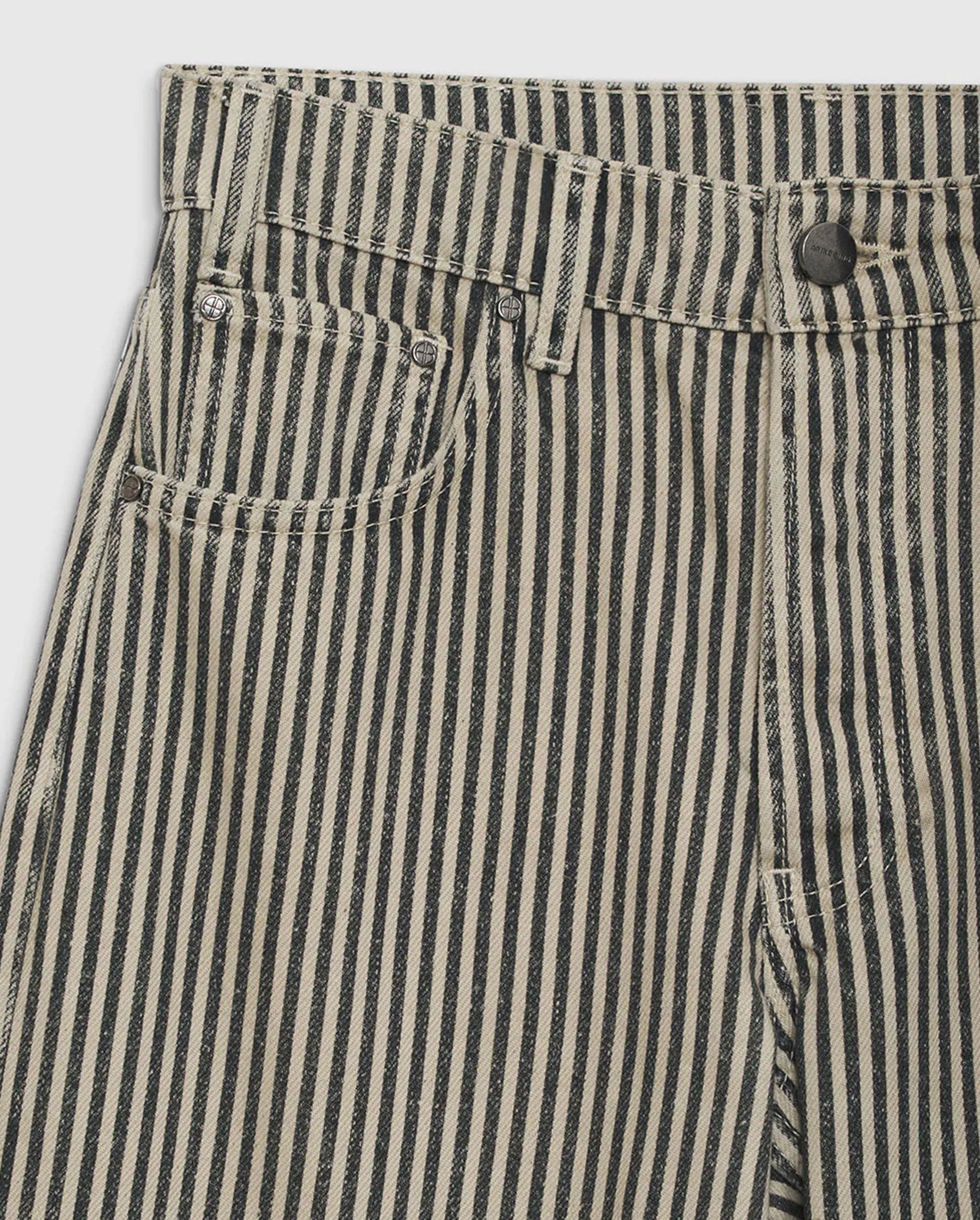 ROY JEAN / STRIPE