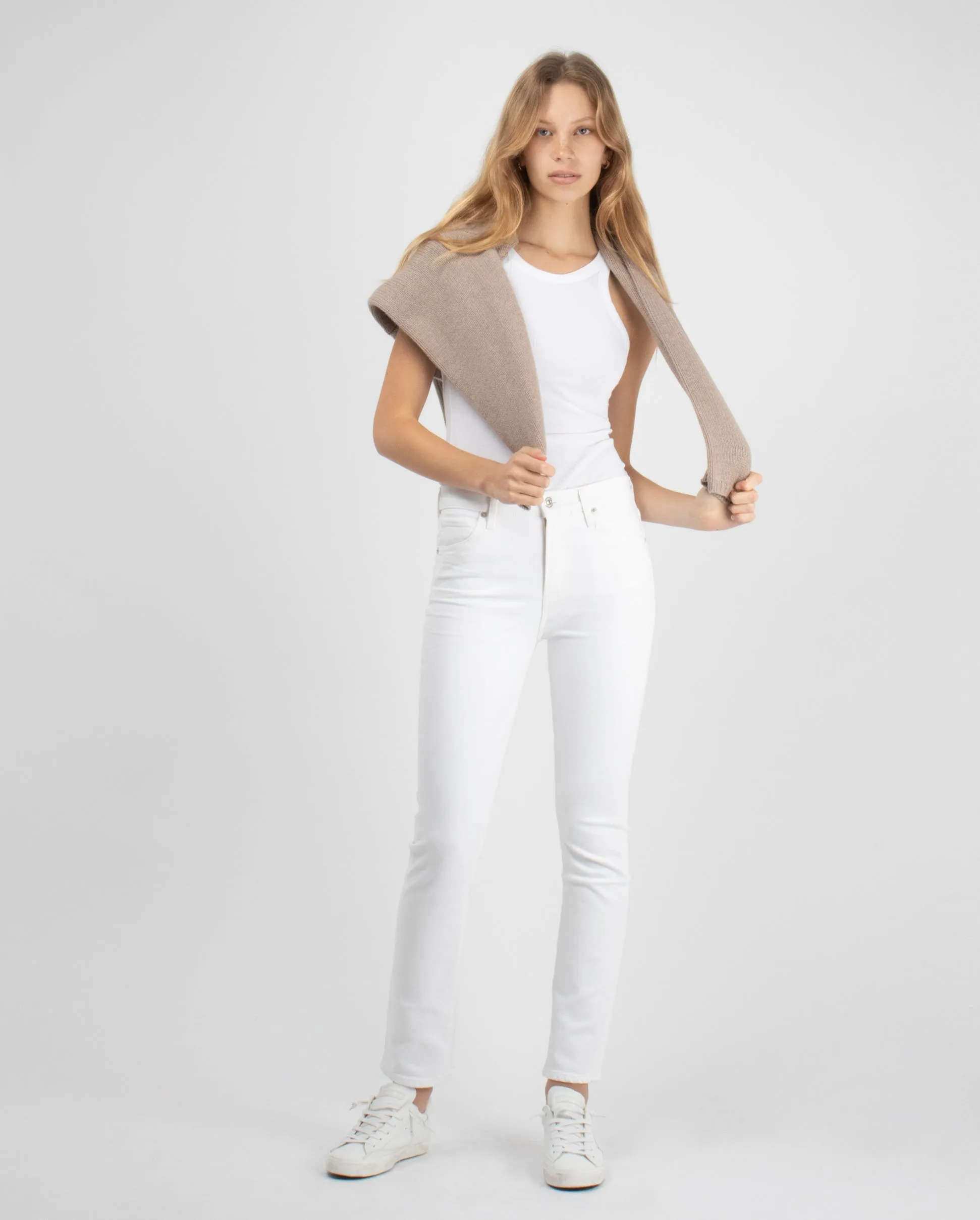 SKYLA MID RISE SLIM STRAIGHT / SWAN